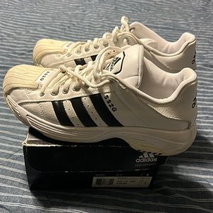 Men’s Adidas - size 11.5